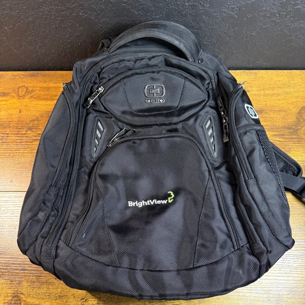 OGIO BrightView Laptop Backpack Black Airflow System Padded Straps‎